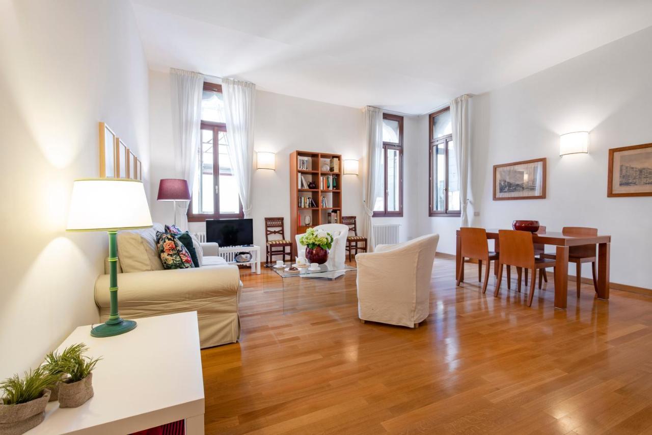 Ca Jole San Marco Apartment M02704210223 Venecia Exterior foto