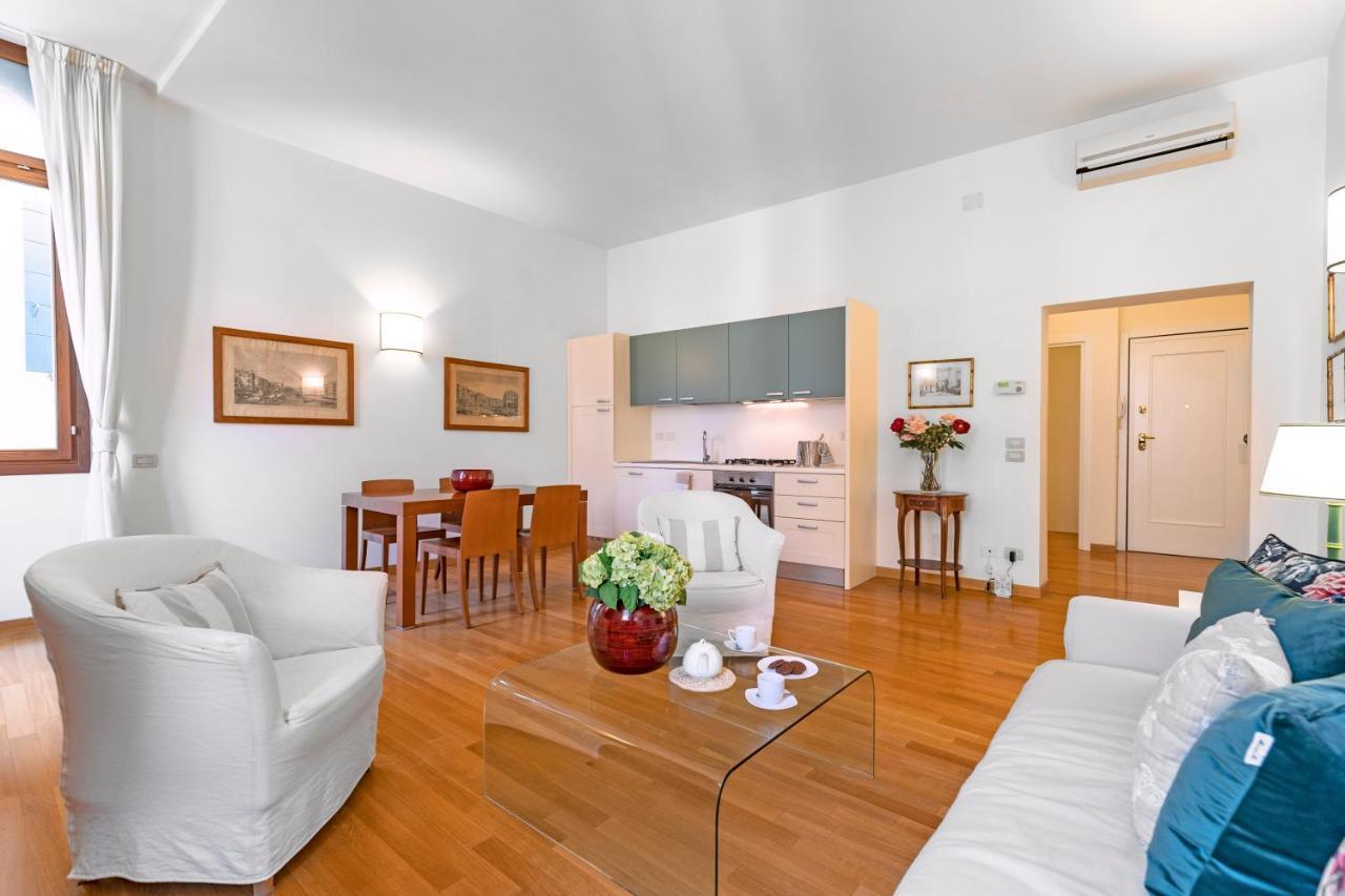 Ca Jole San Marco Apartment M02704210223 Venecia Exterior foto